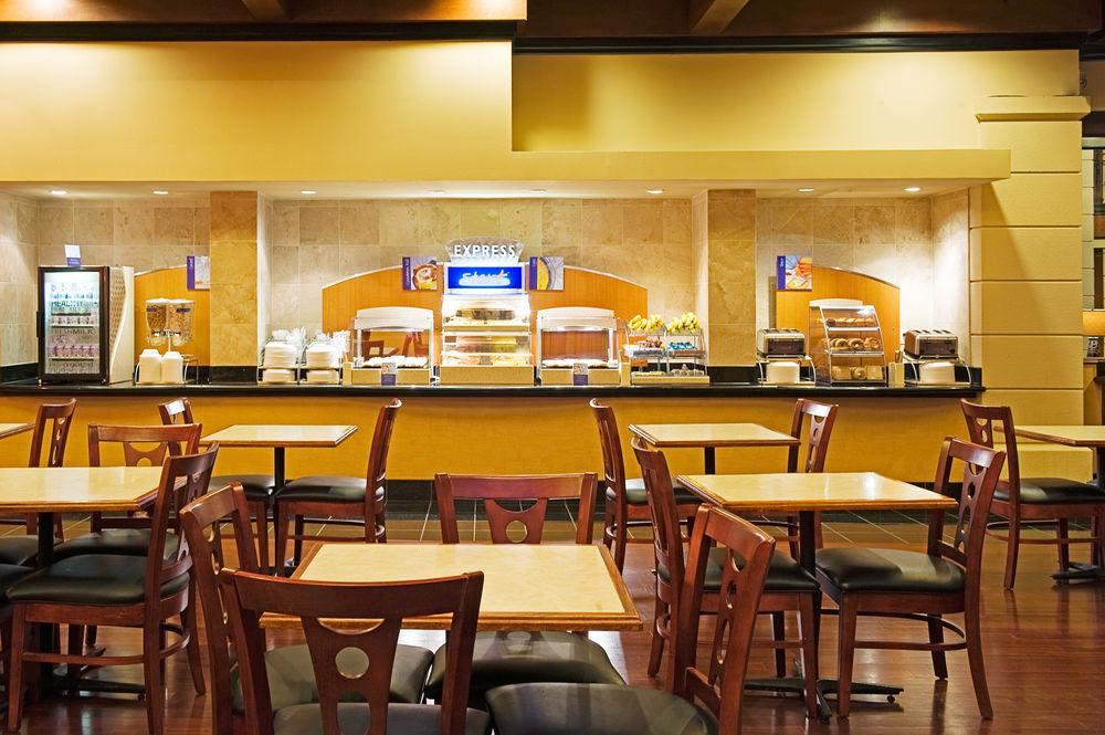 Holiday Inn Express Hotel & Suites Irving Dfw Airport North By Ihg מראה חיצוני תמונה